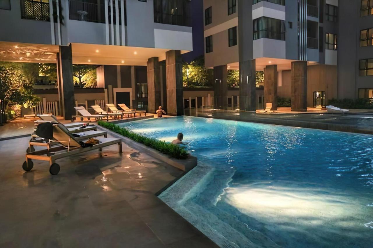 Amazing Infinity Pool Condo Next To The Beach باتايا المظهر الخارجي الصورة